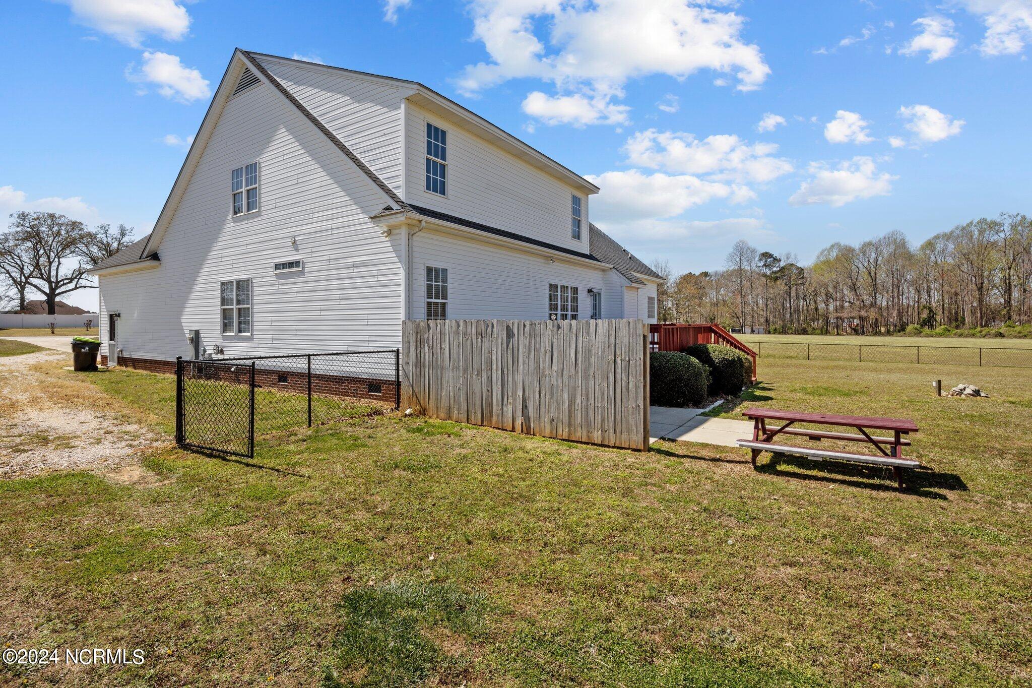 3498 Spring Mill Trail Road