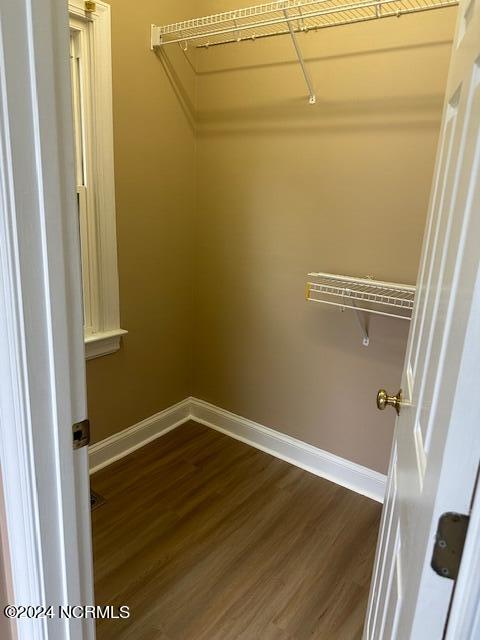 4204 Dewfield Drive N