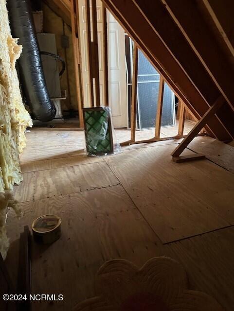 4204 Dewfield Drive N