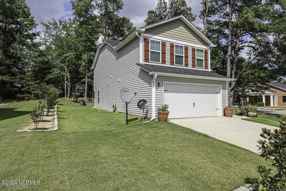 1800 Eastwood Lane