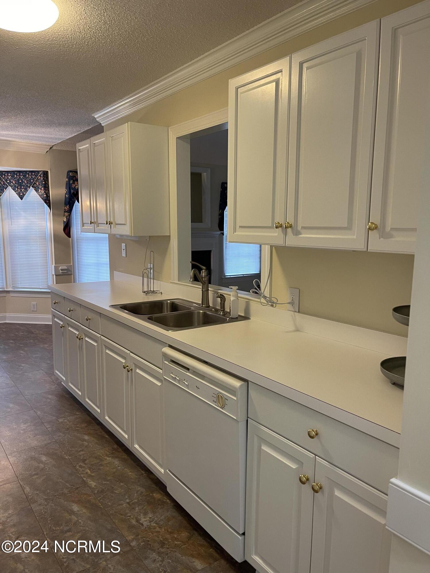 8767 Leigh Court