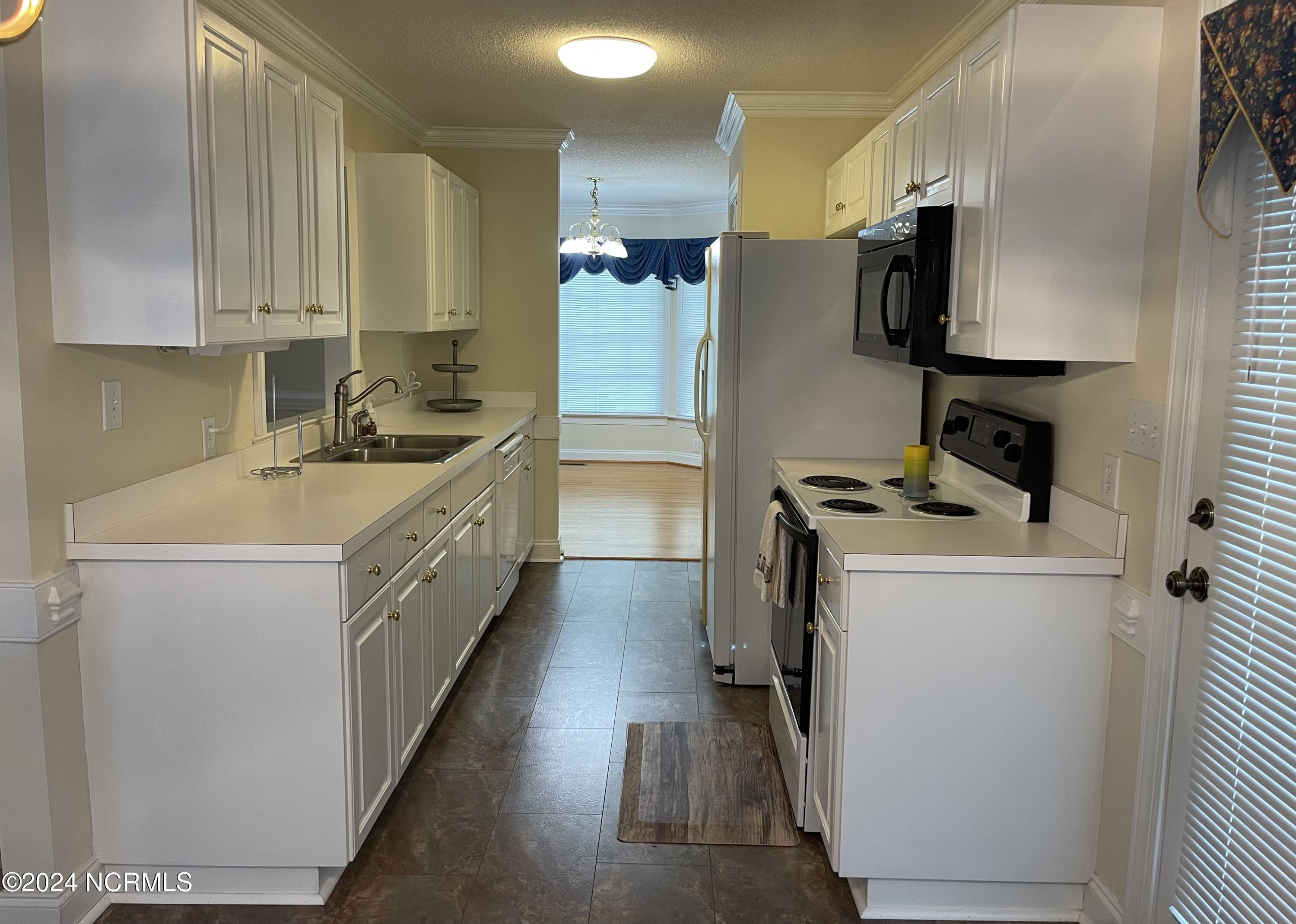 8767 Leigh Court