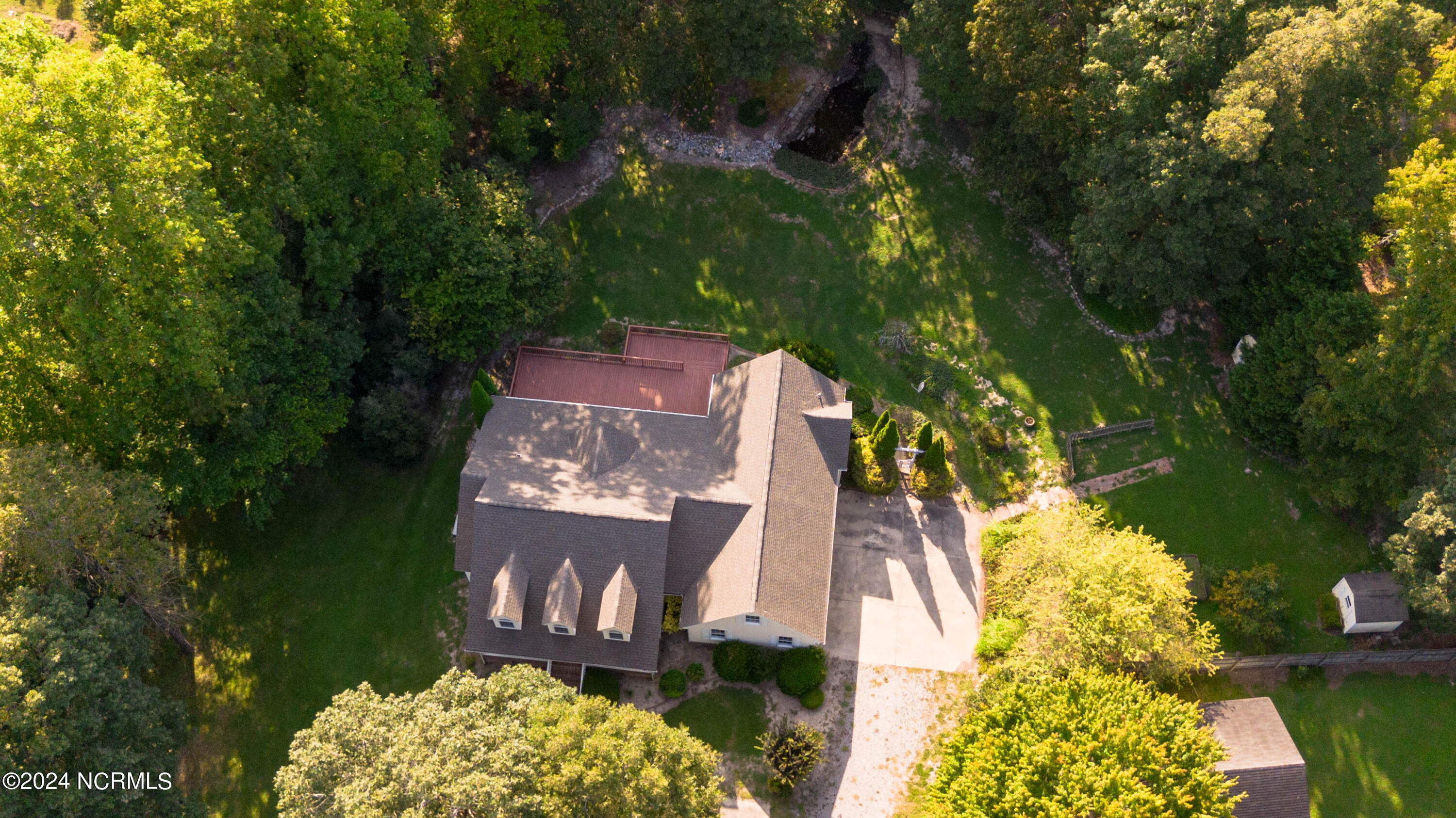 810 Stone Drive