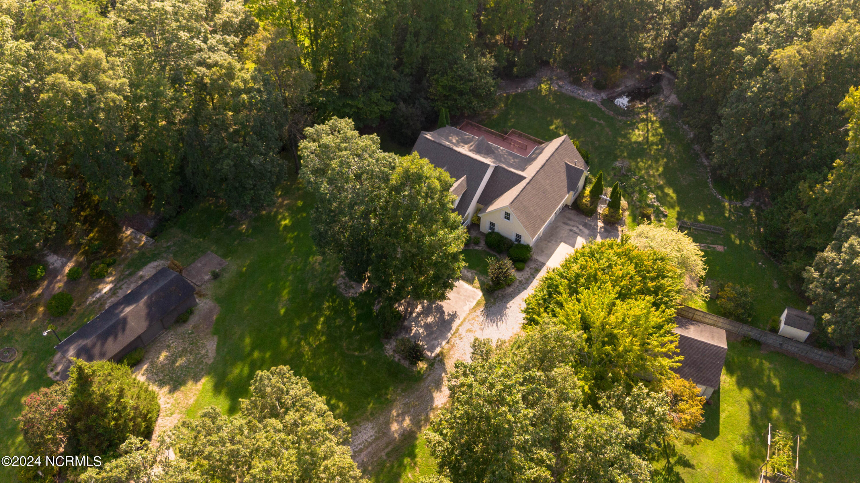 810 Stone Drive