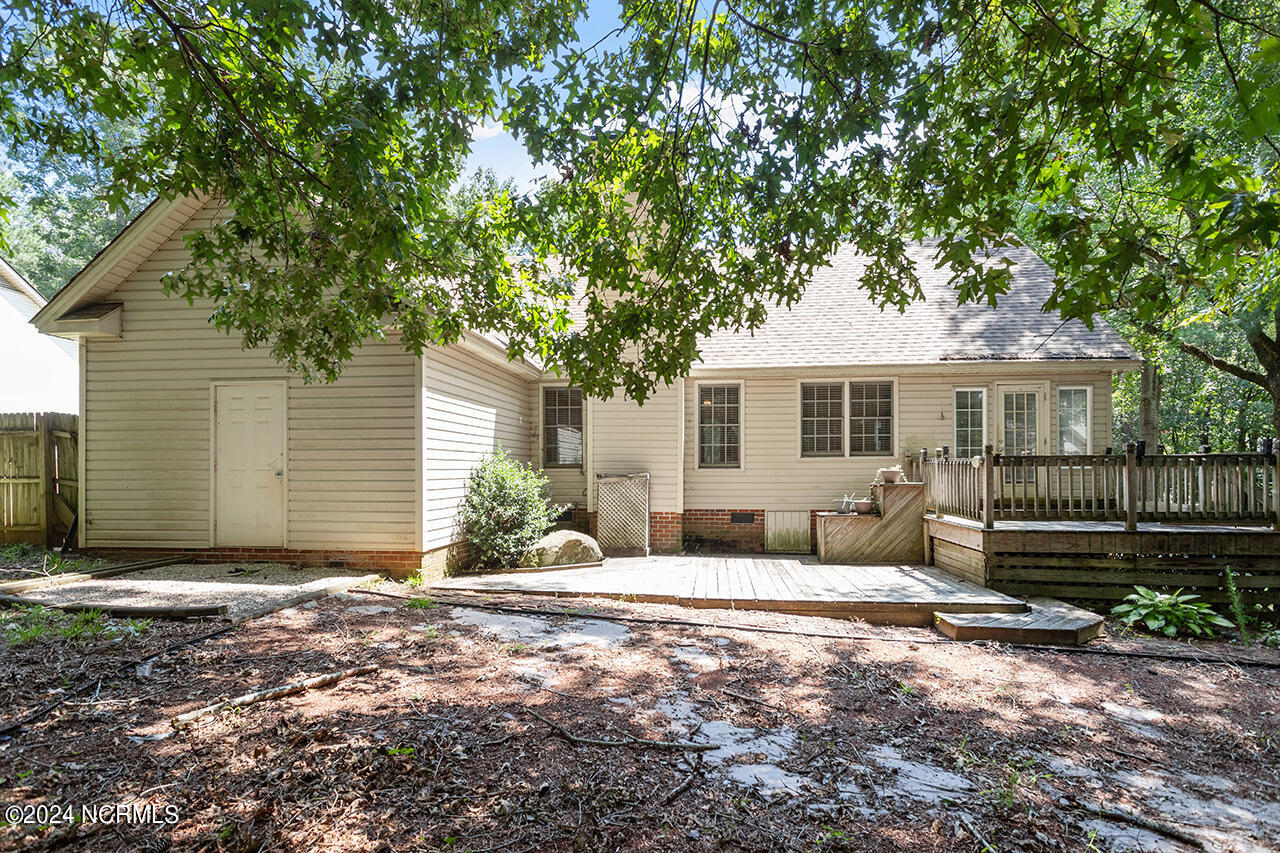1602 Deerwalk Drive