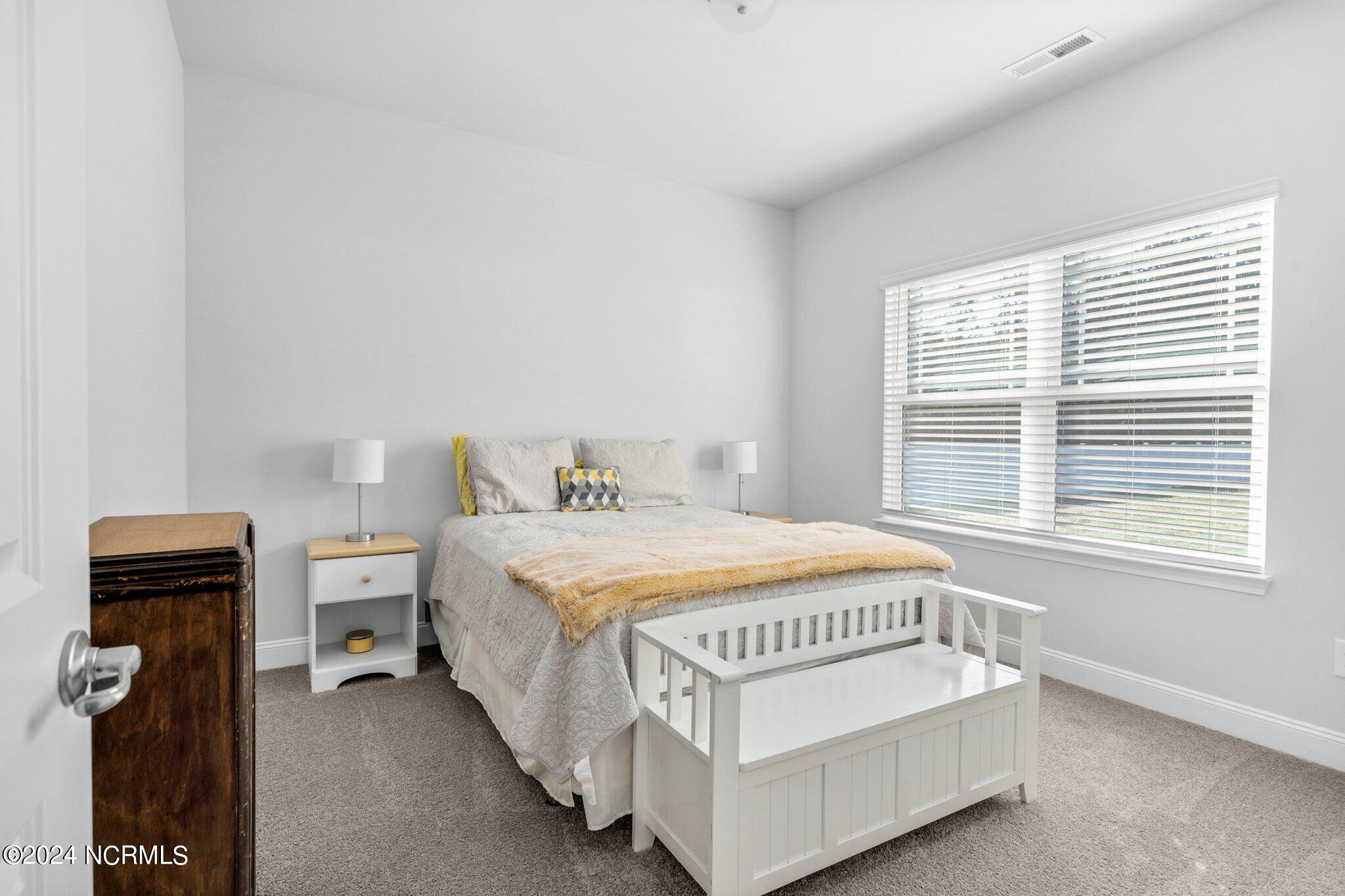 5065 Green Hawthorne Court