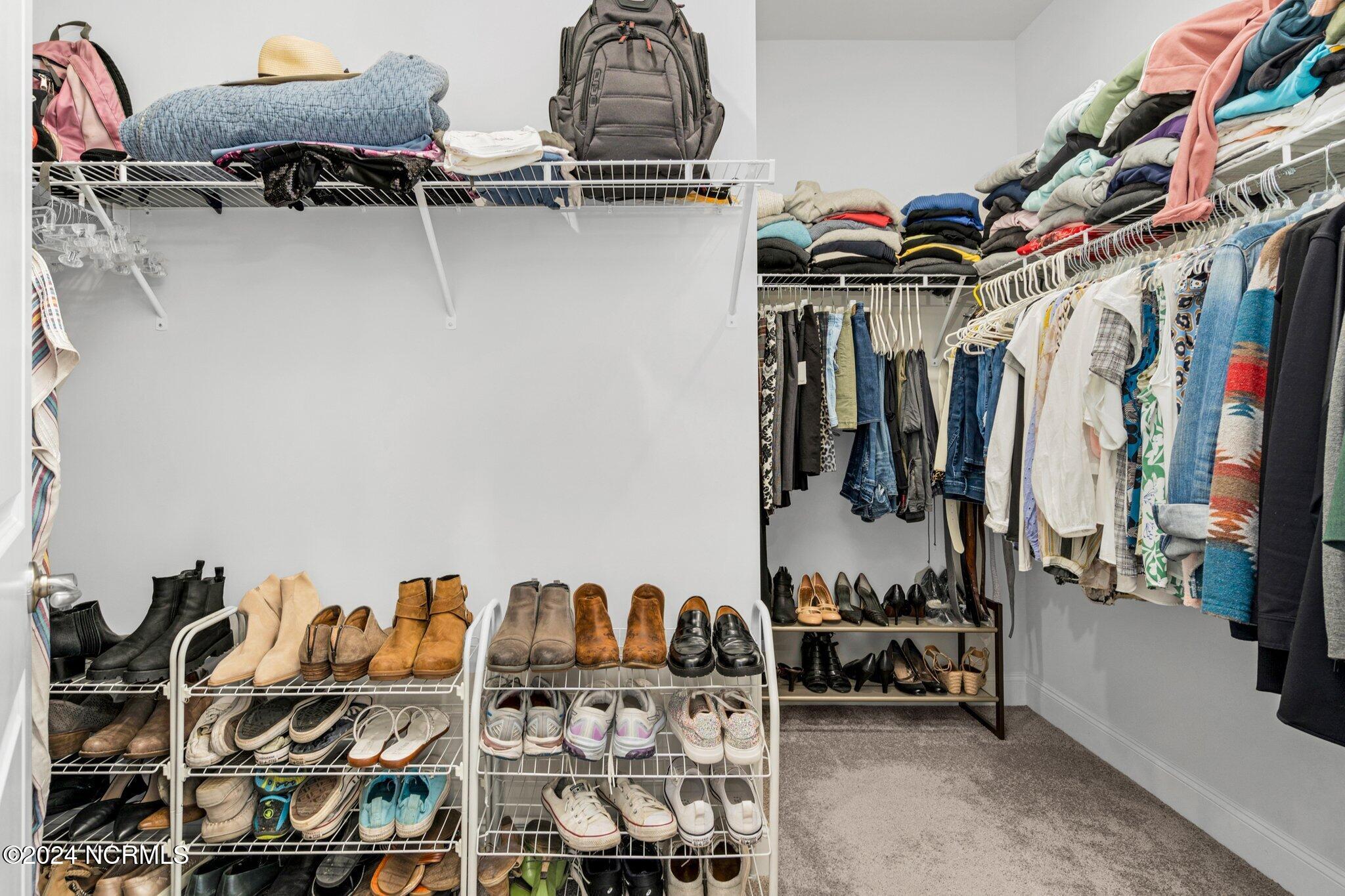 5065 Green Hawthorne Court