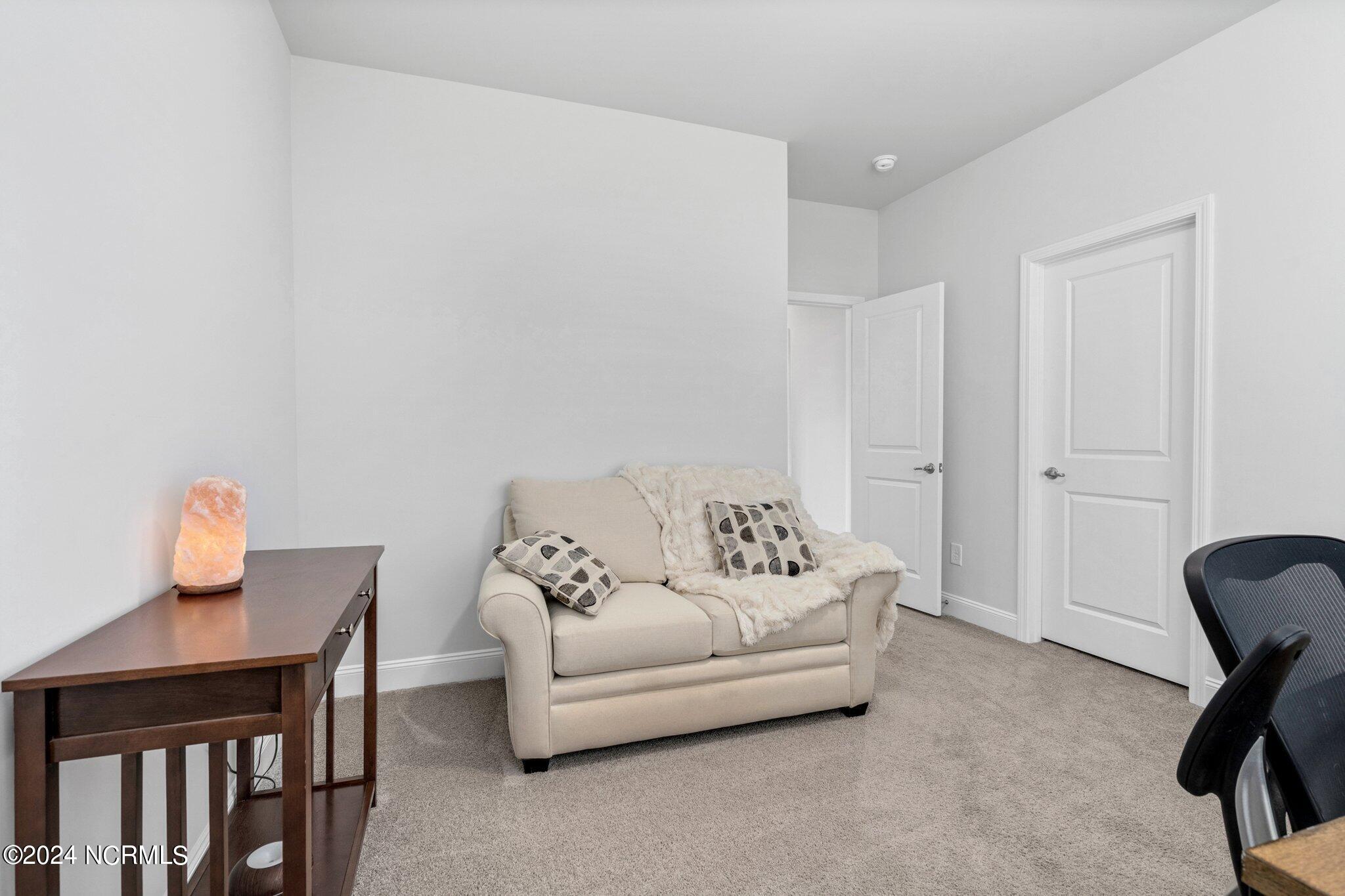 5065 Green Hawthorne Court