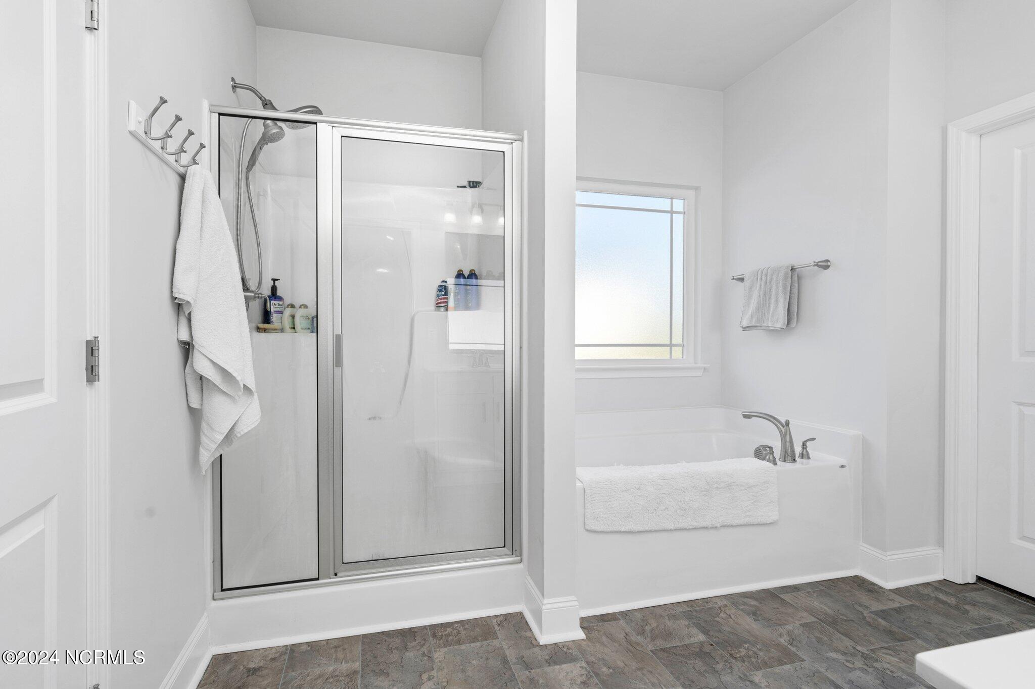 5065 Green Hawthorne Court