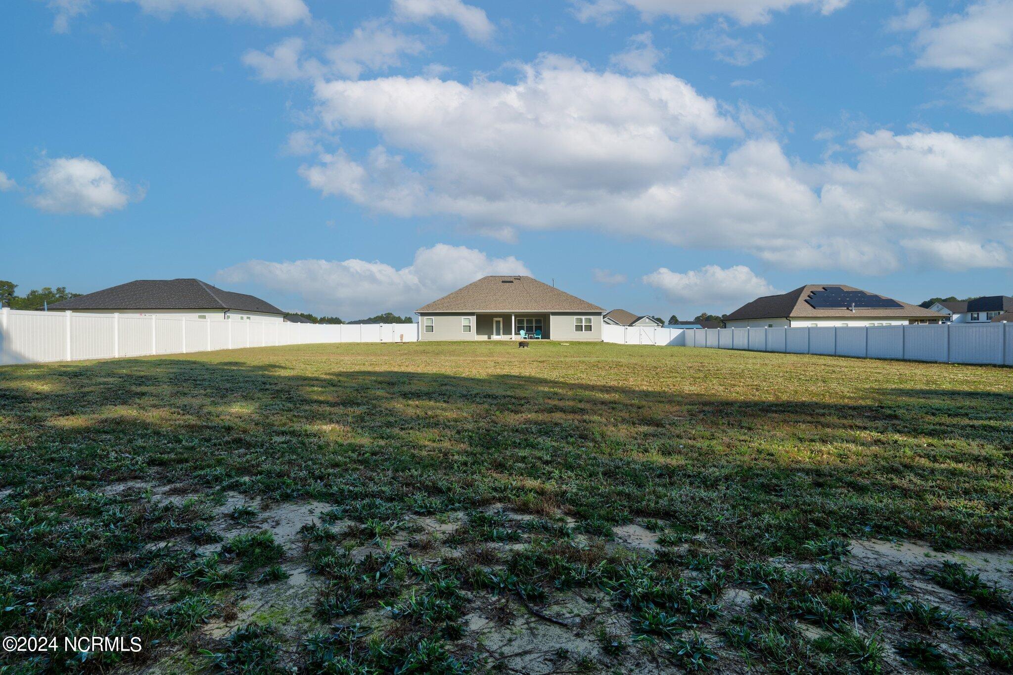 5065 Green Hawthorne Court