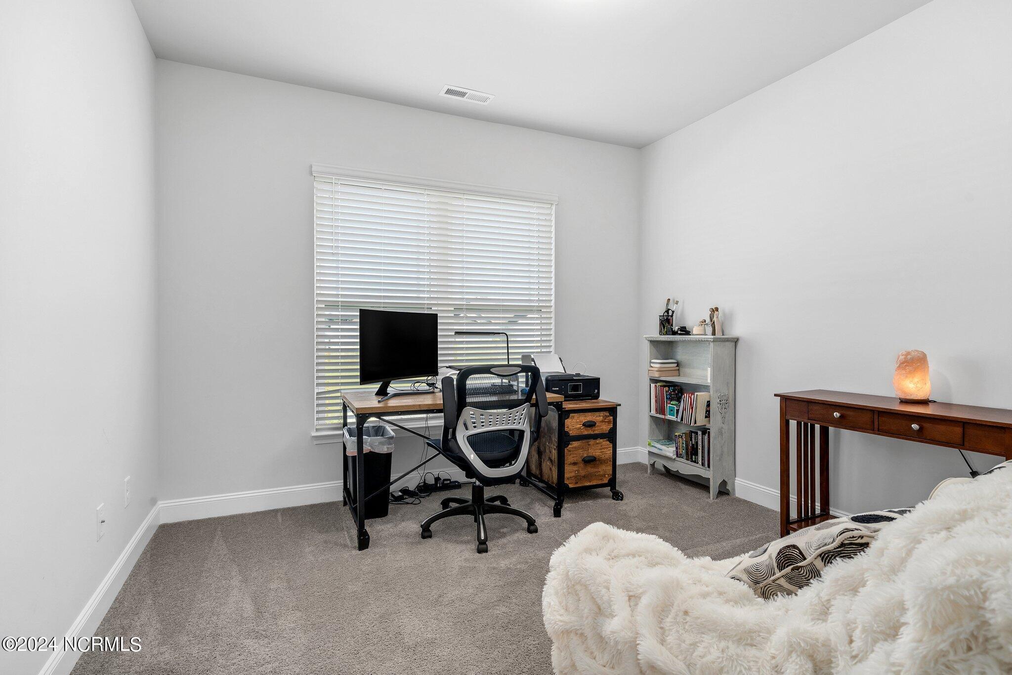 5065 Green Hawthorne Court