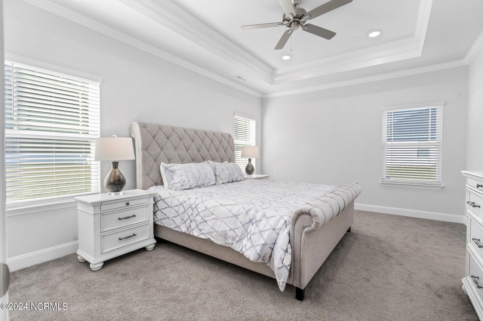 5065 Green Hawthorne Court