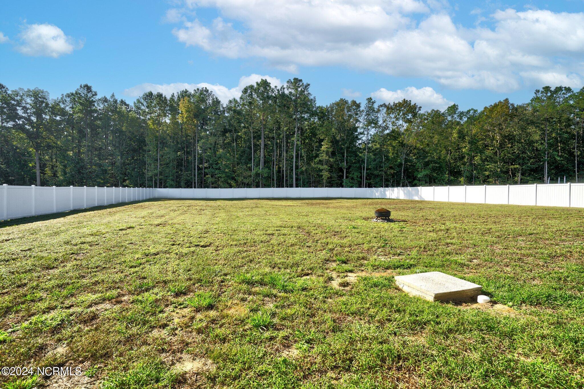 5065 Green Hawthorne Court