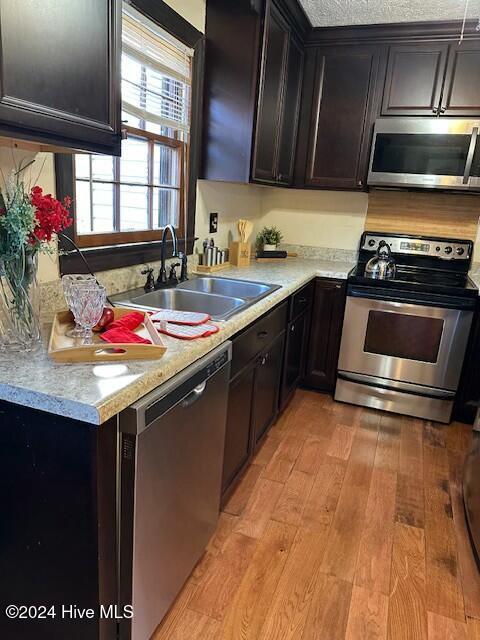 5001 Netherwood Road