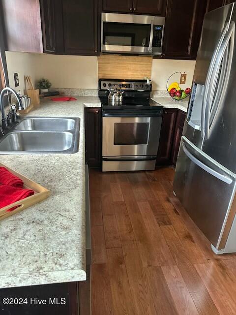 5001 Netherwood Road