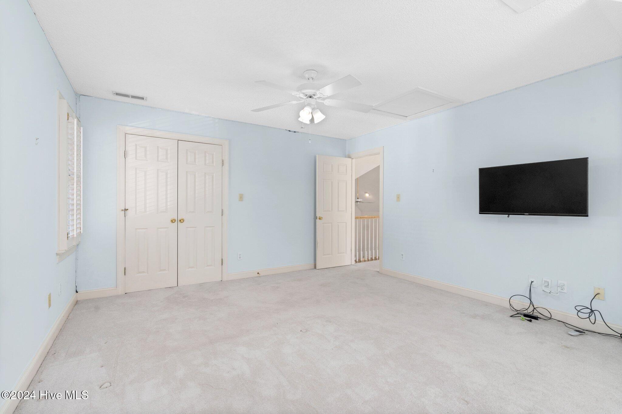 4004 Hampton Drive