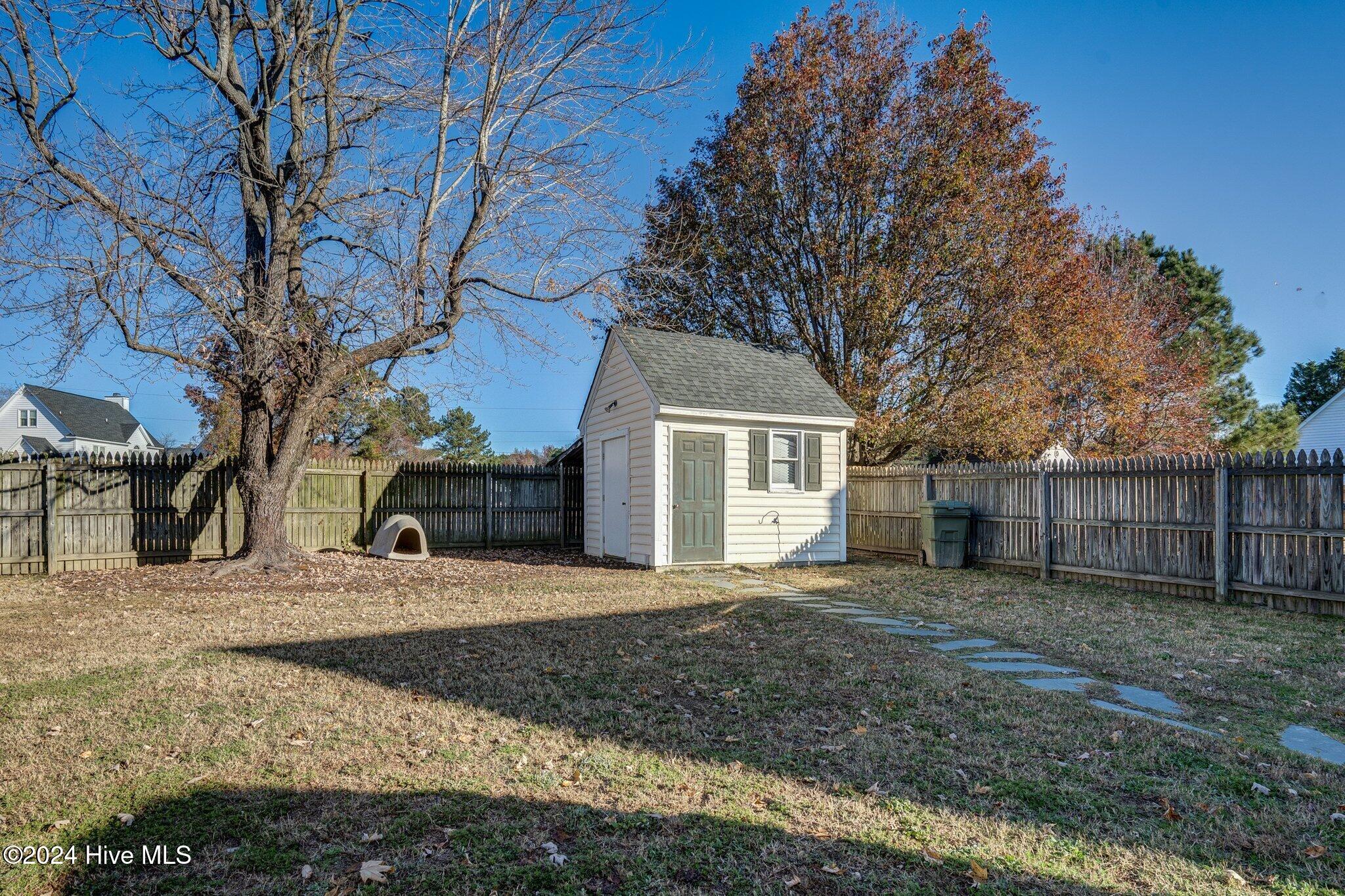 4004 Hampton Drive