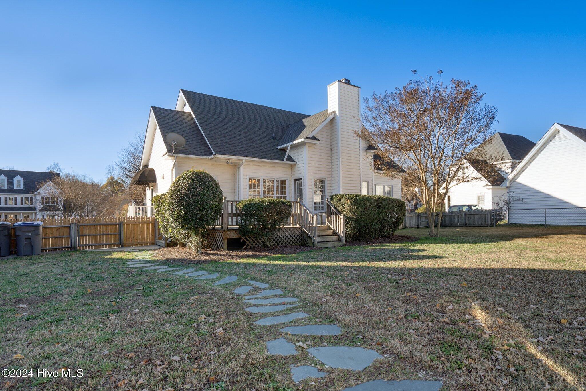 4004 Hampton Drive