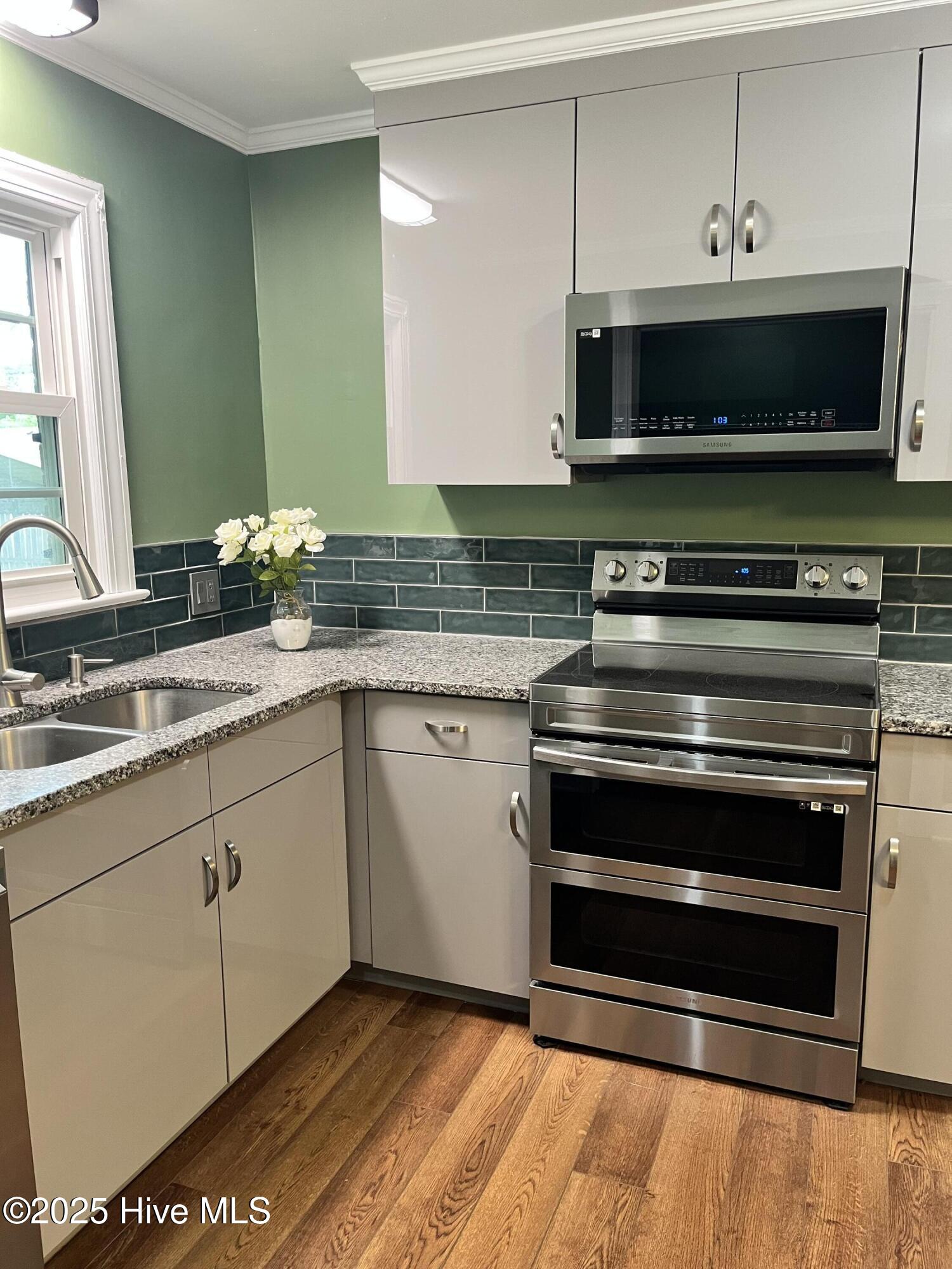 1641 Bridgedale Drive