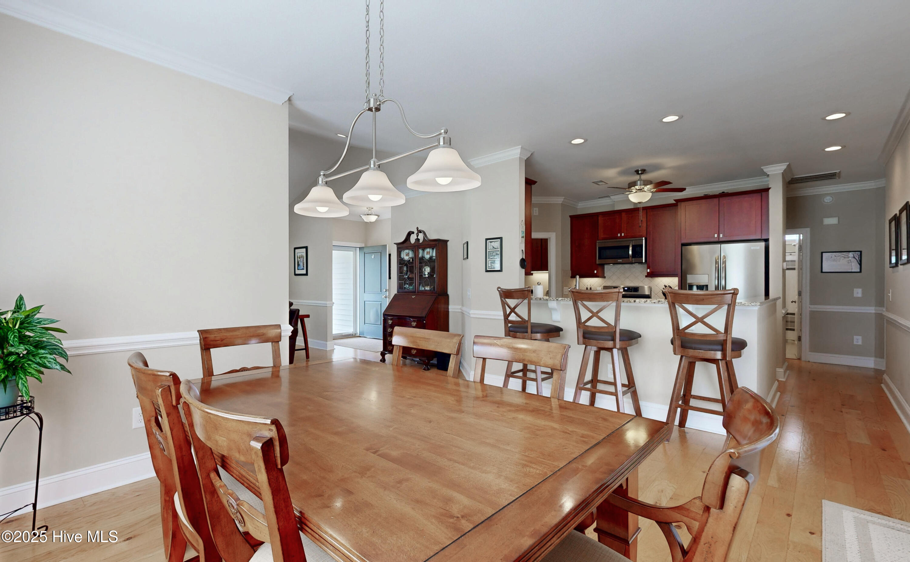 1925 Chavis Court