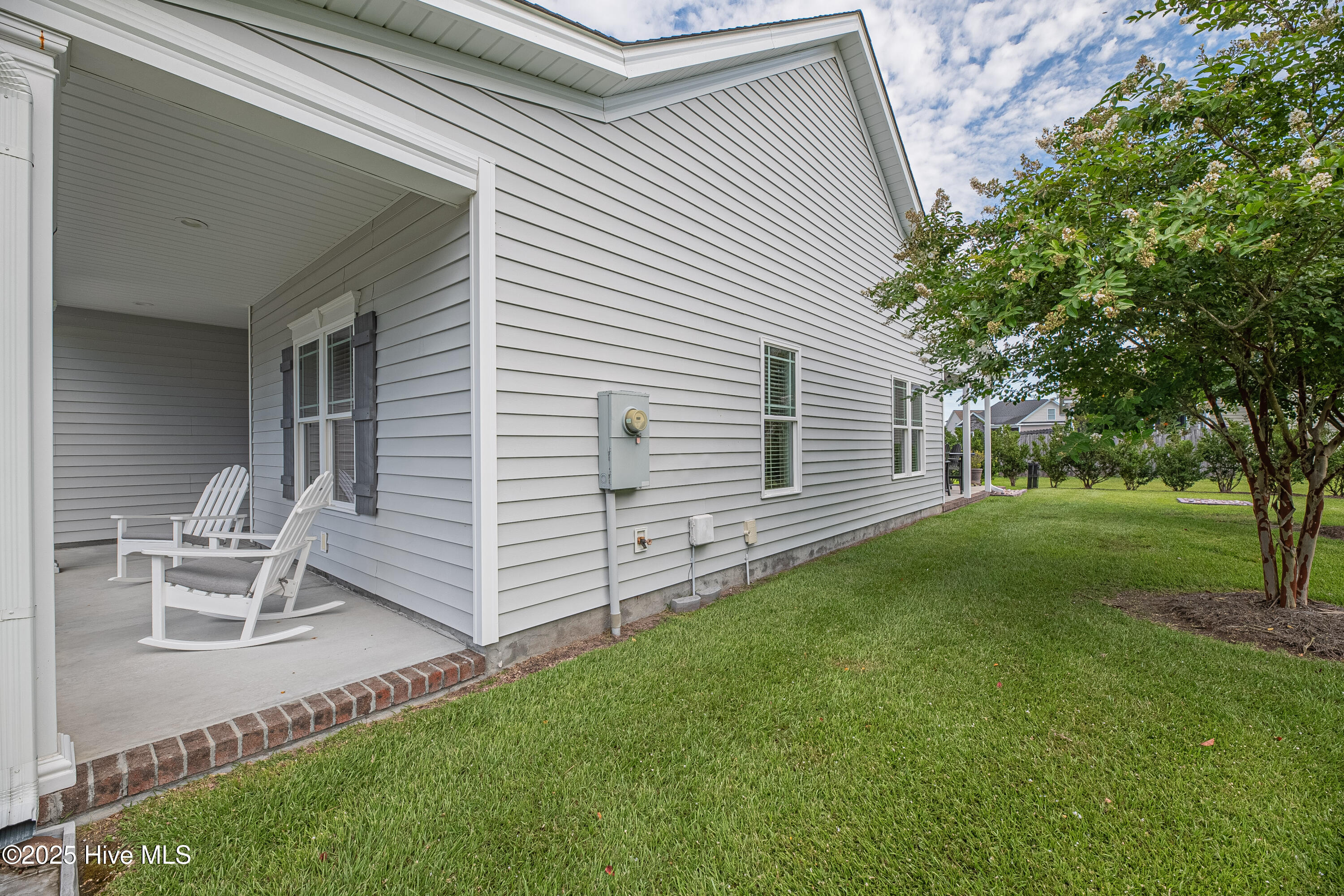 1925 Chavis Court