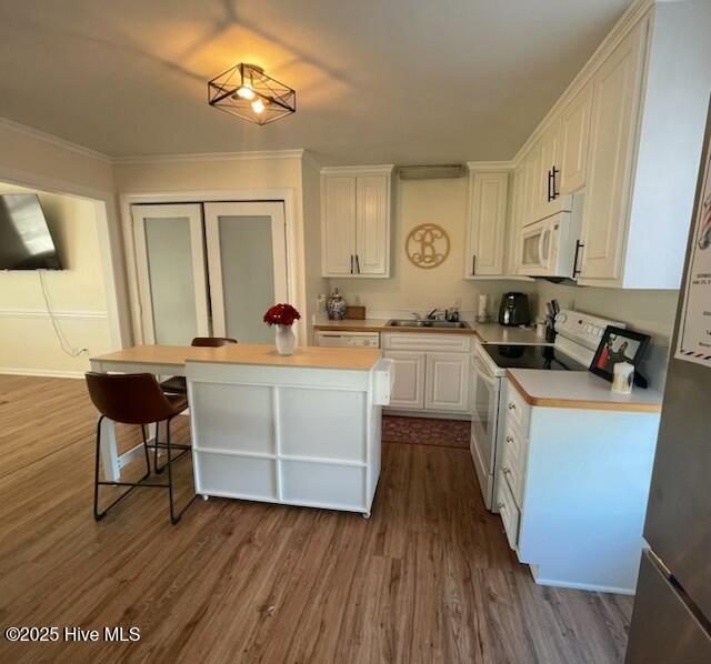 2202 Samuel Lane