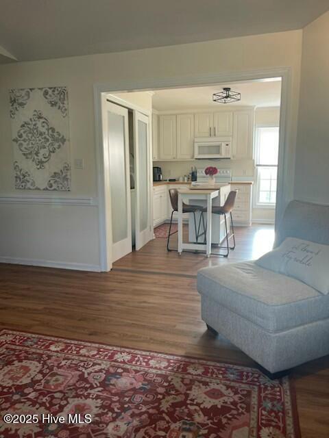2202 Samuel Lane