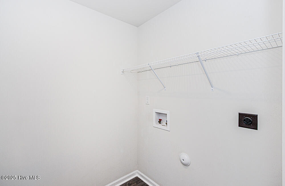 1241 Fescue Road