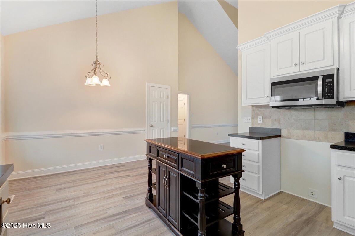 4416 Sunflower Court