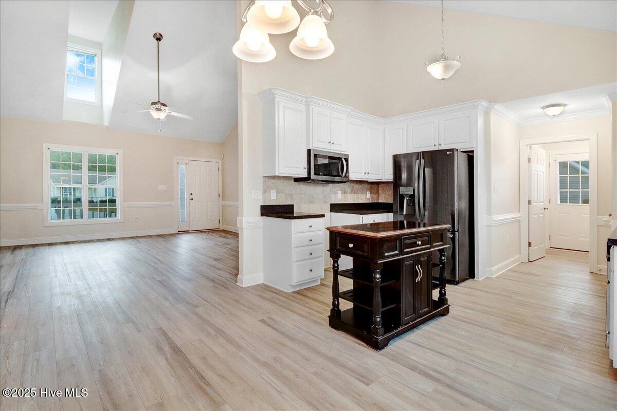 4416 Sunflower Court