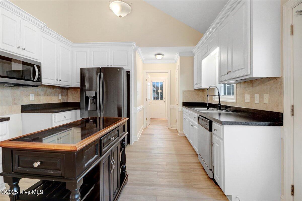 4416 Sunflower Court