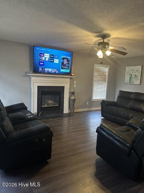 4608 Honeysuckle Lane