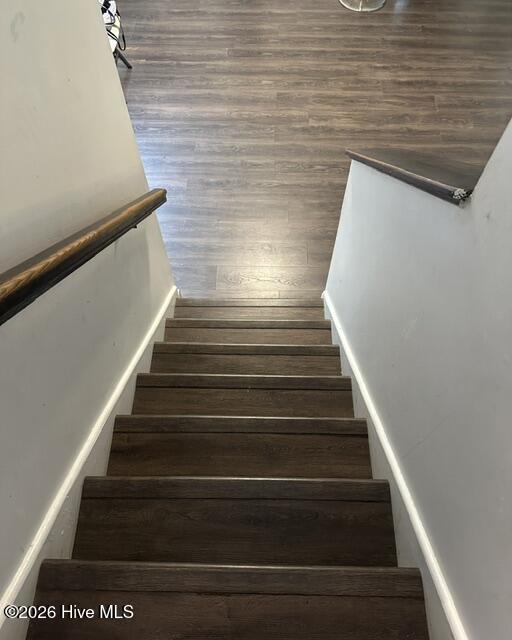 4608 Honeysuckle Lane