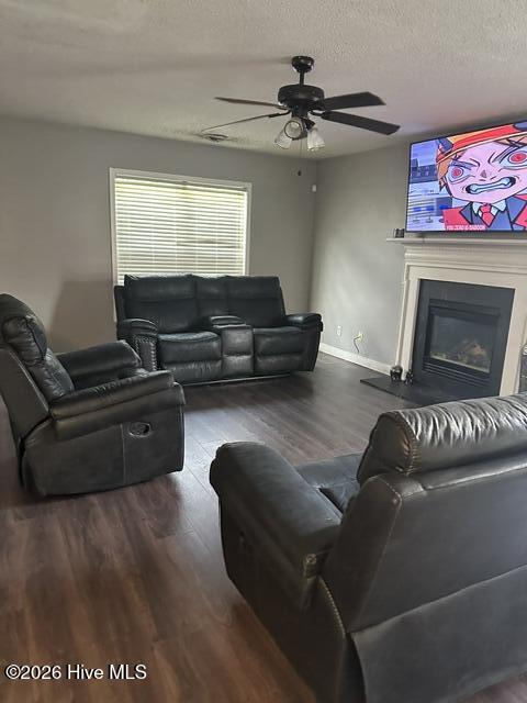 4608 Honeysuckle Lane