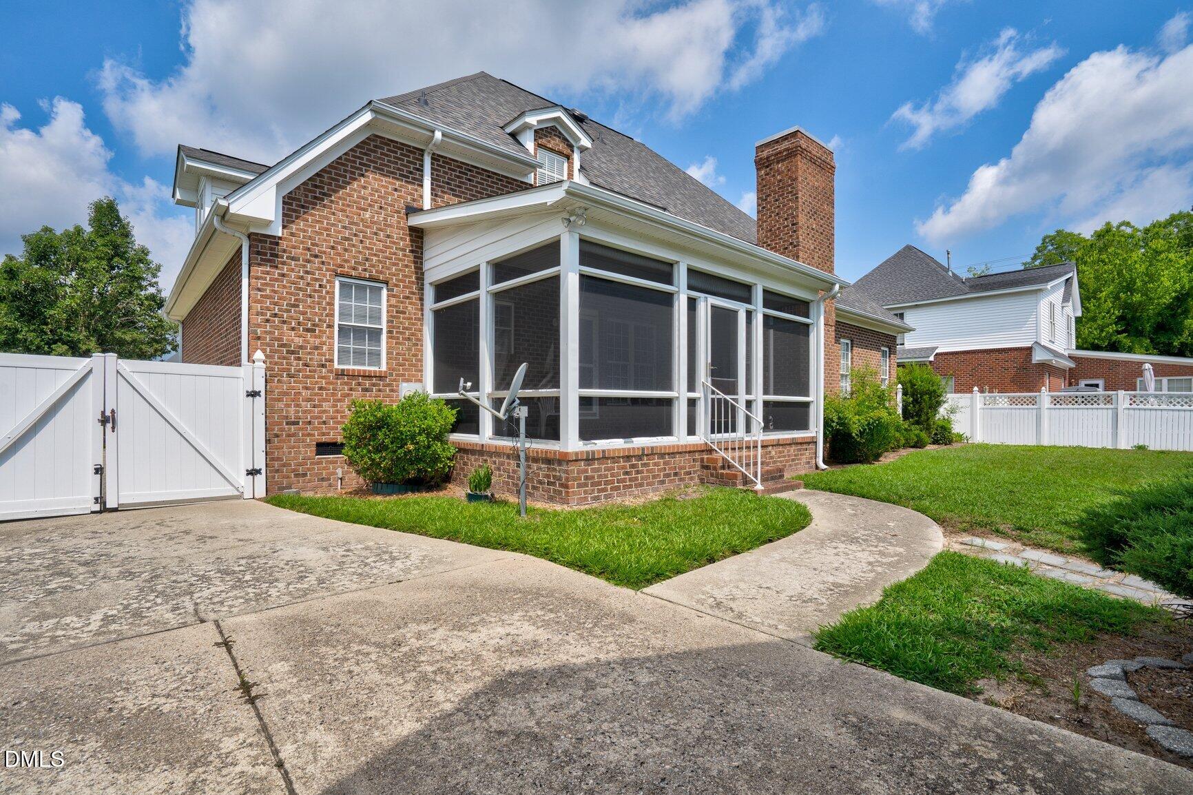 1005 Spring Forest Drive