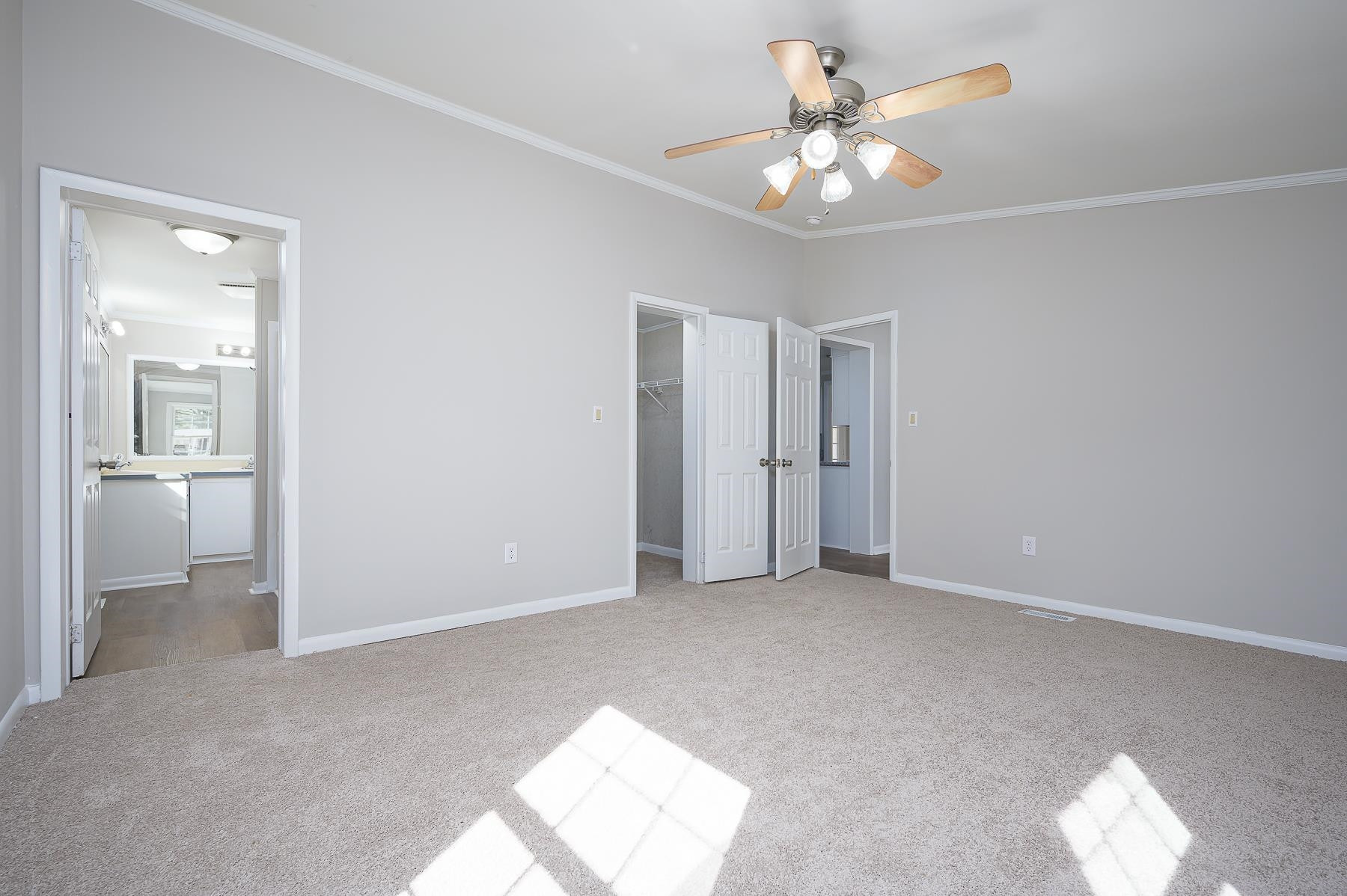 4222 Irwin Isle