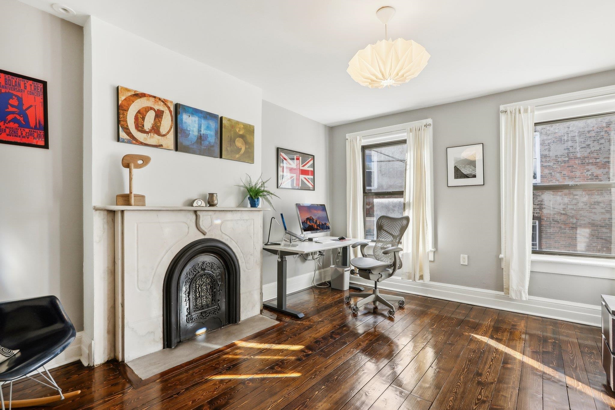 309 VARICK ST