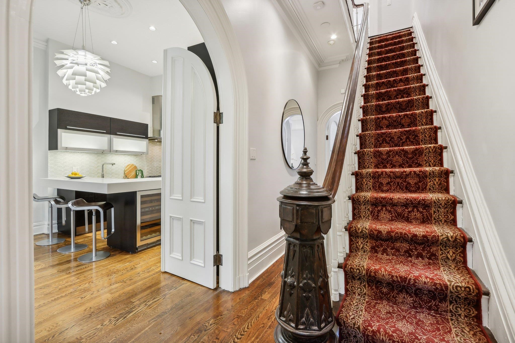 309 VARICK ST