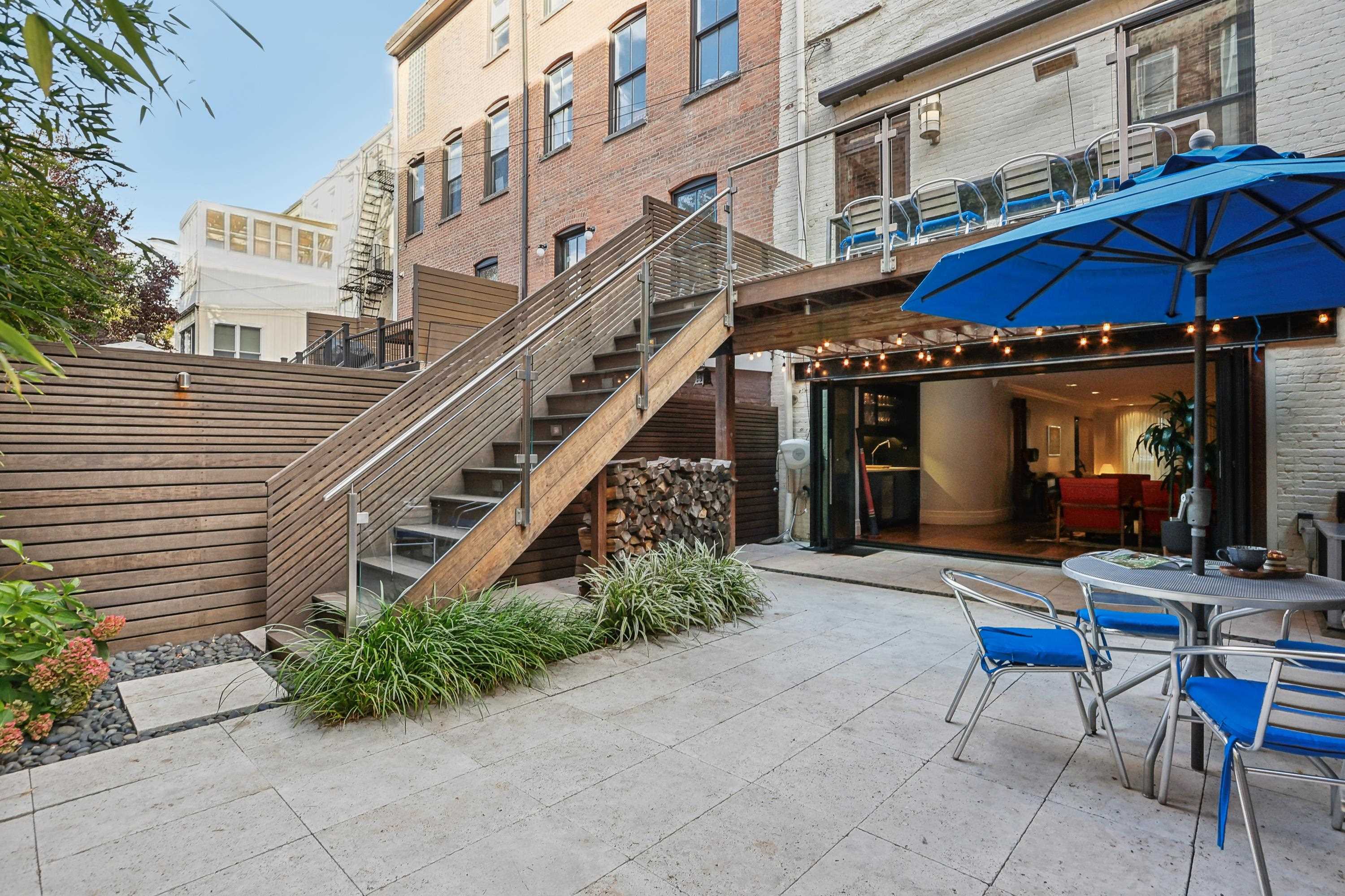 309 VARICK ST