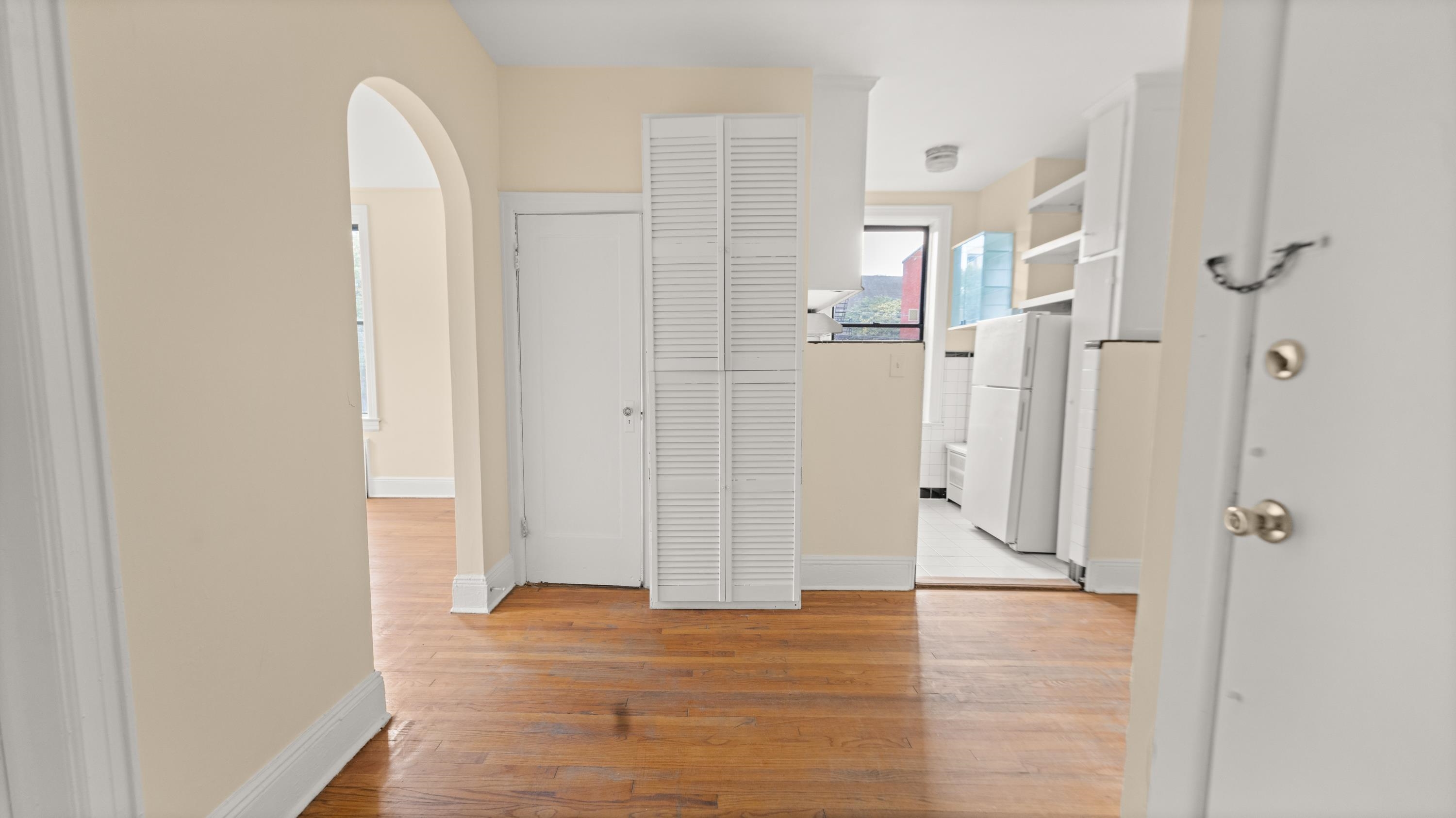 457 JERSEY AVE Unit: 2F