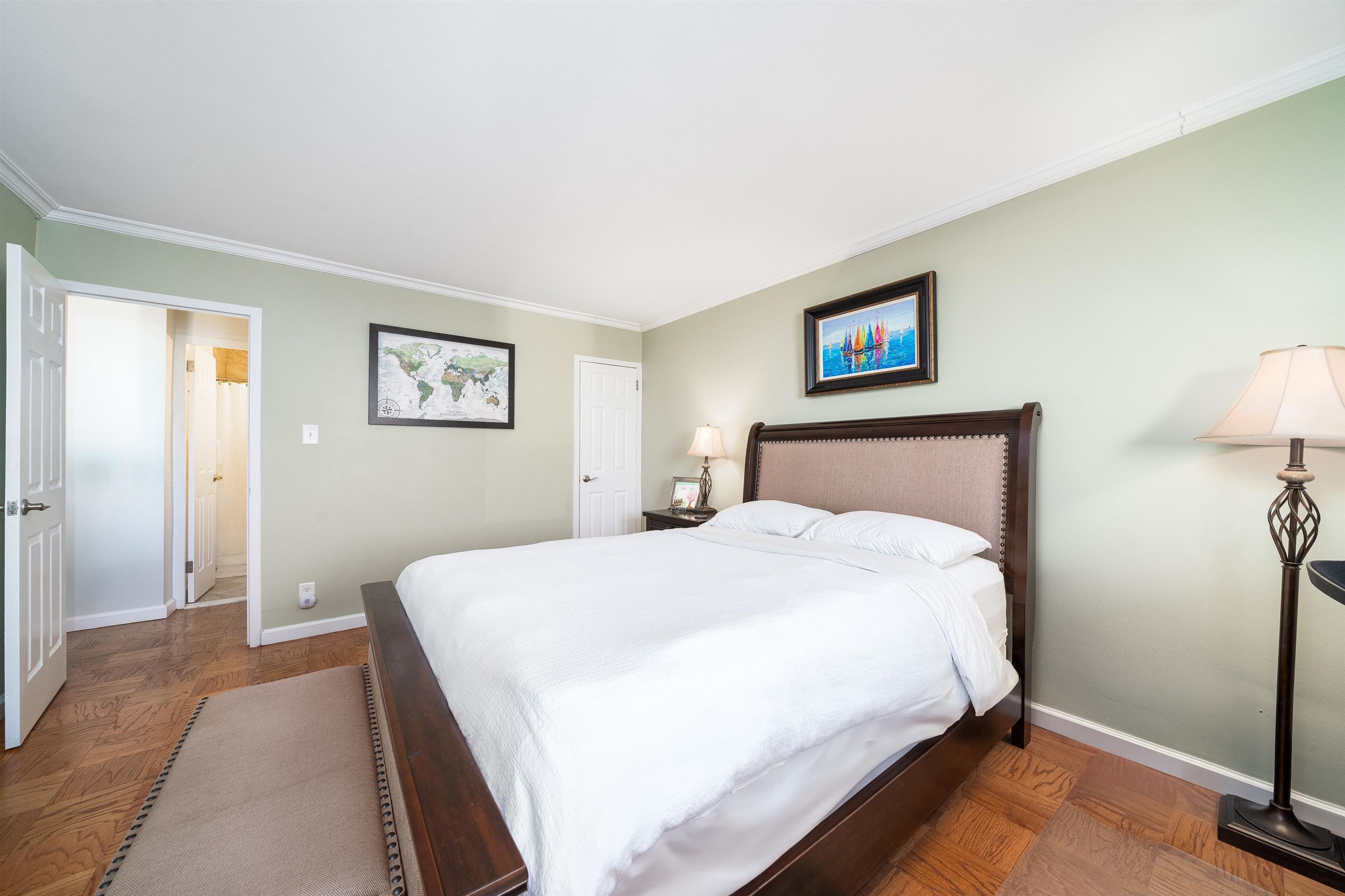 6040 BLVD EAST Unit: 9D