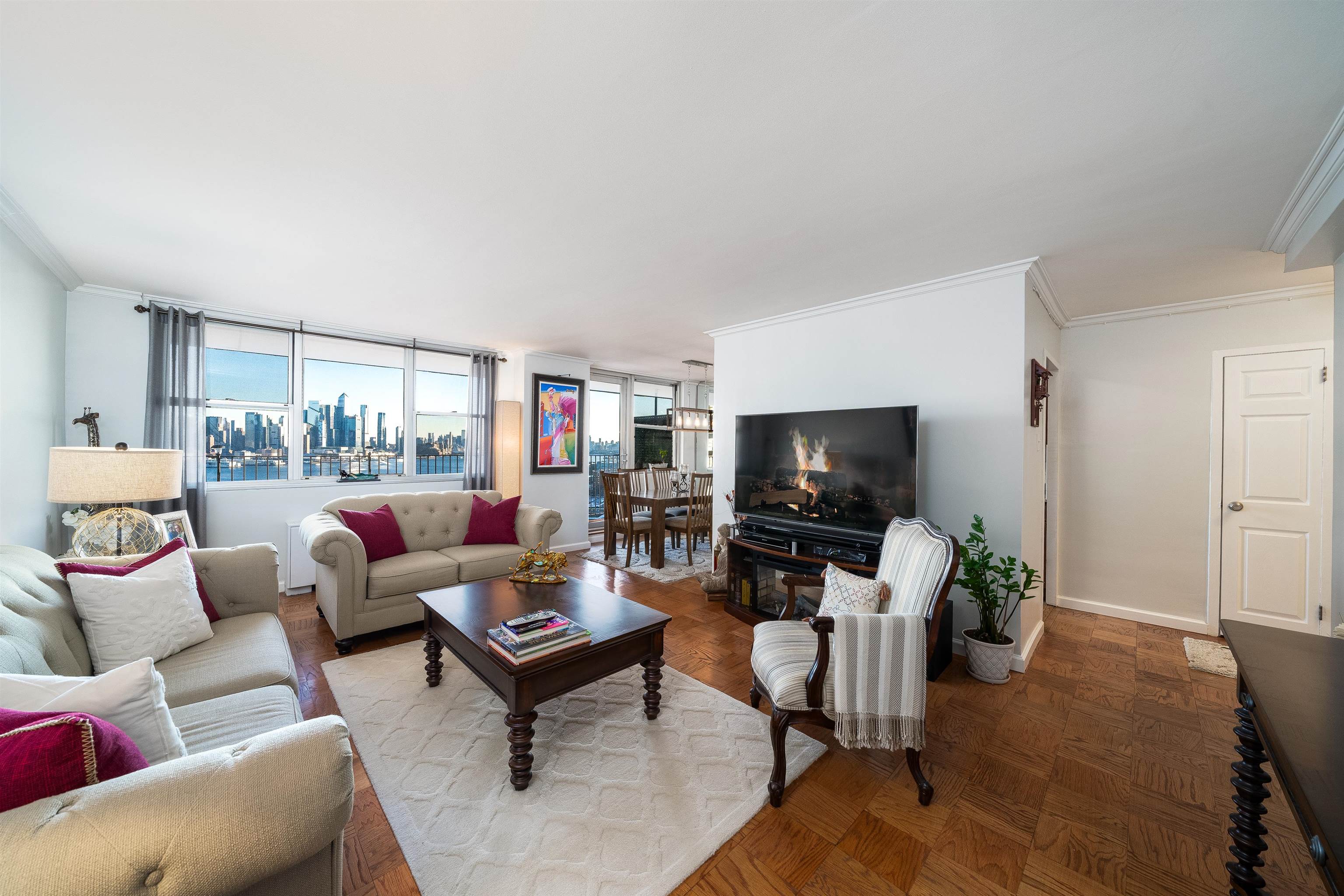 6040 BLVD EAST Unit: 9D