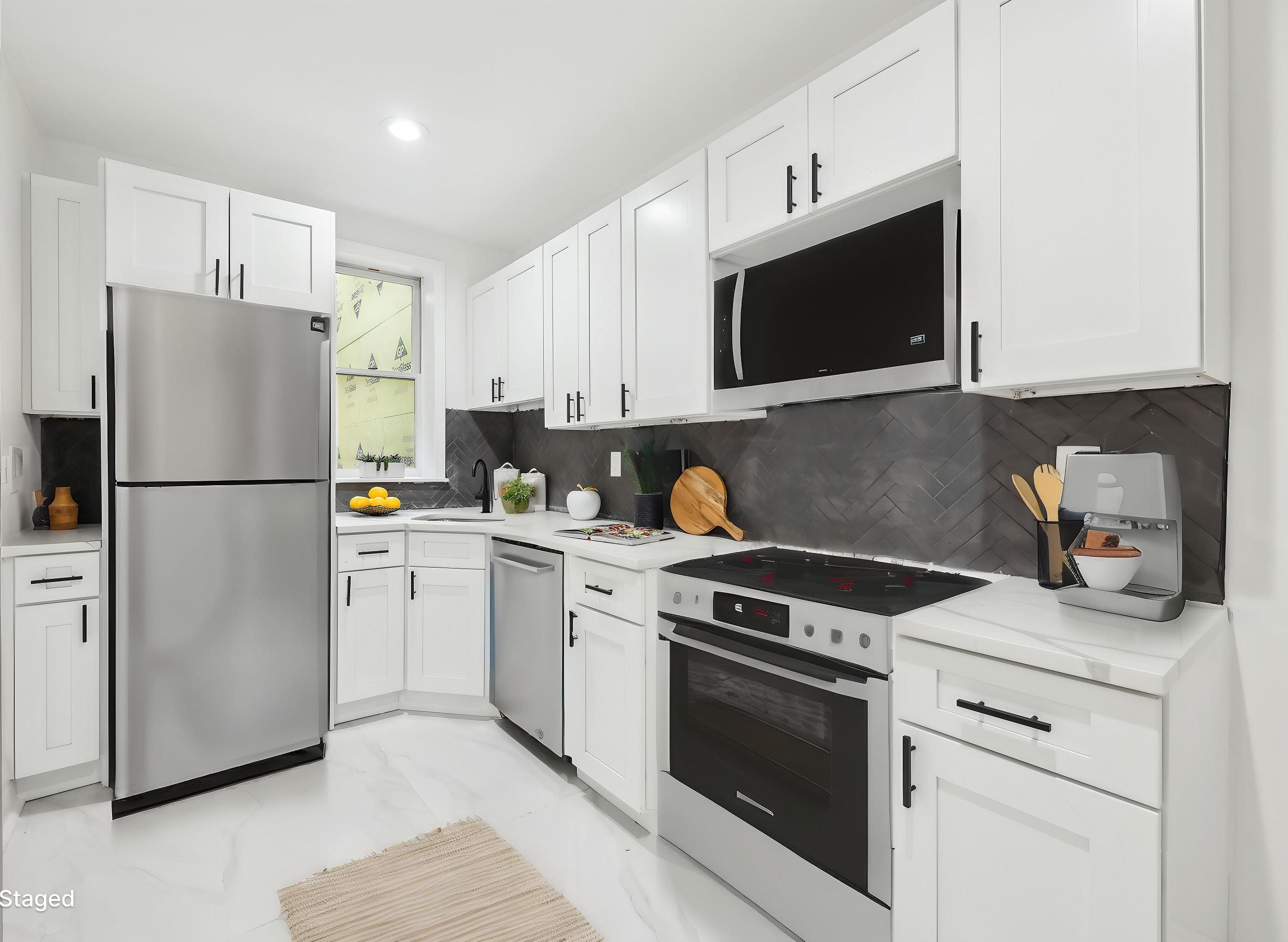 217 WARREN ST Unit: 2