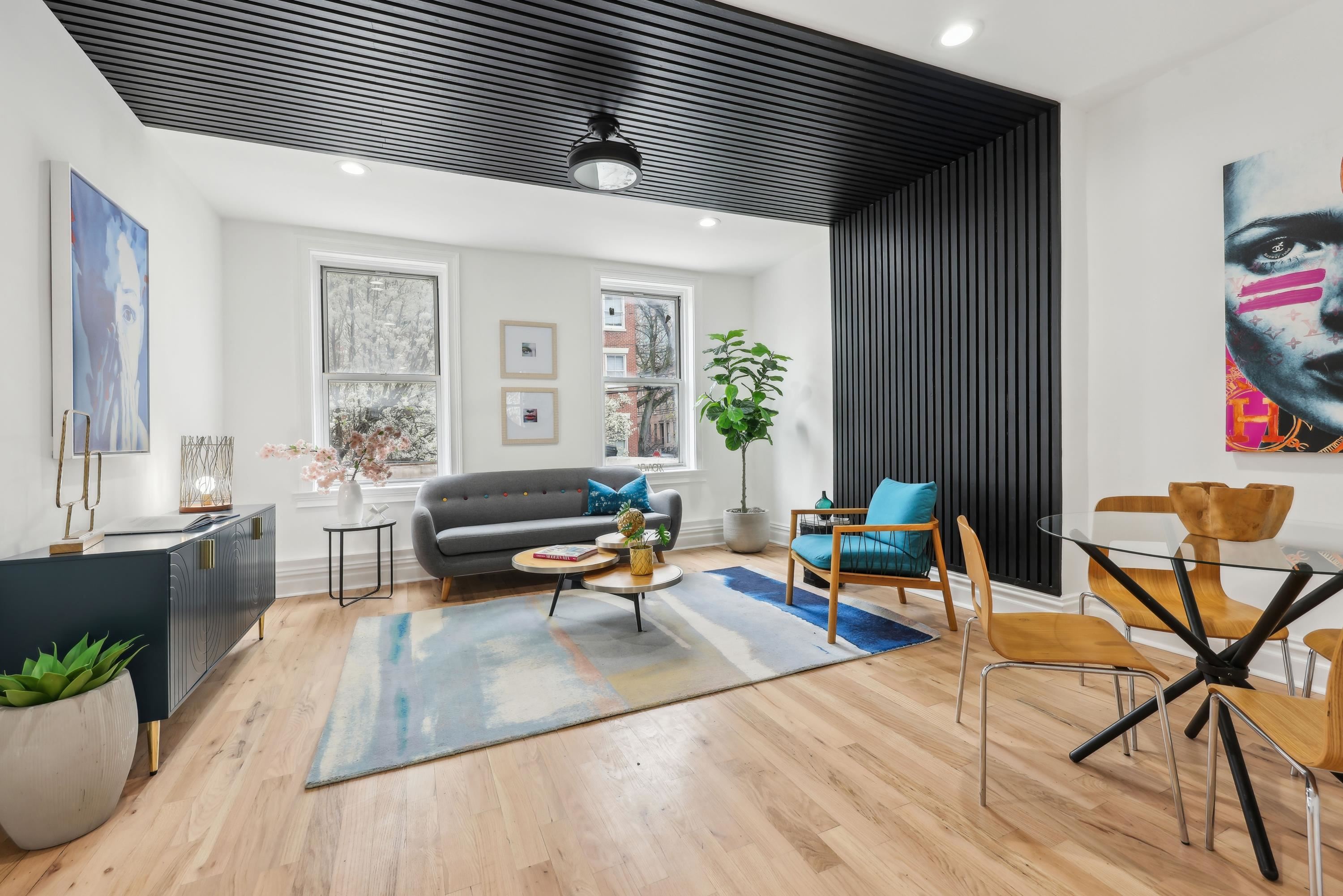 217 WARREN ST Unit: 2