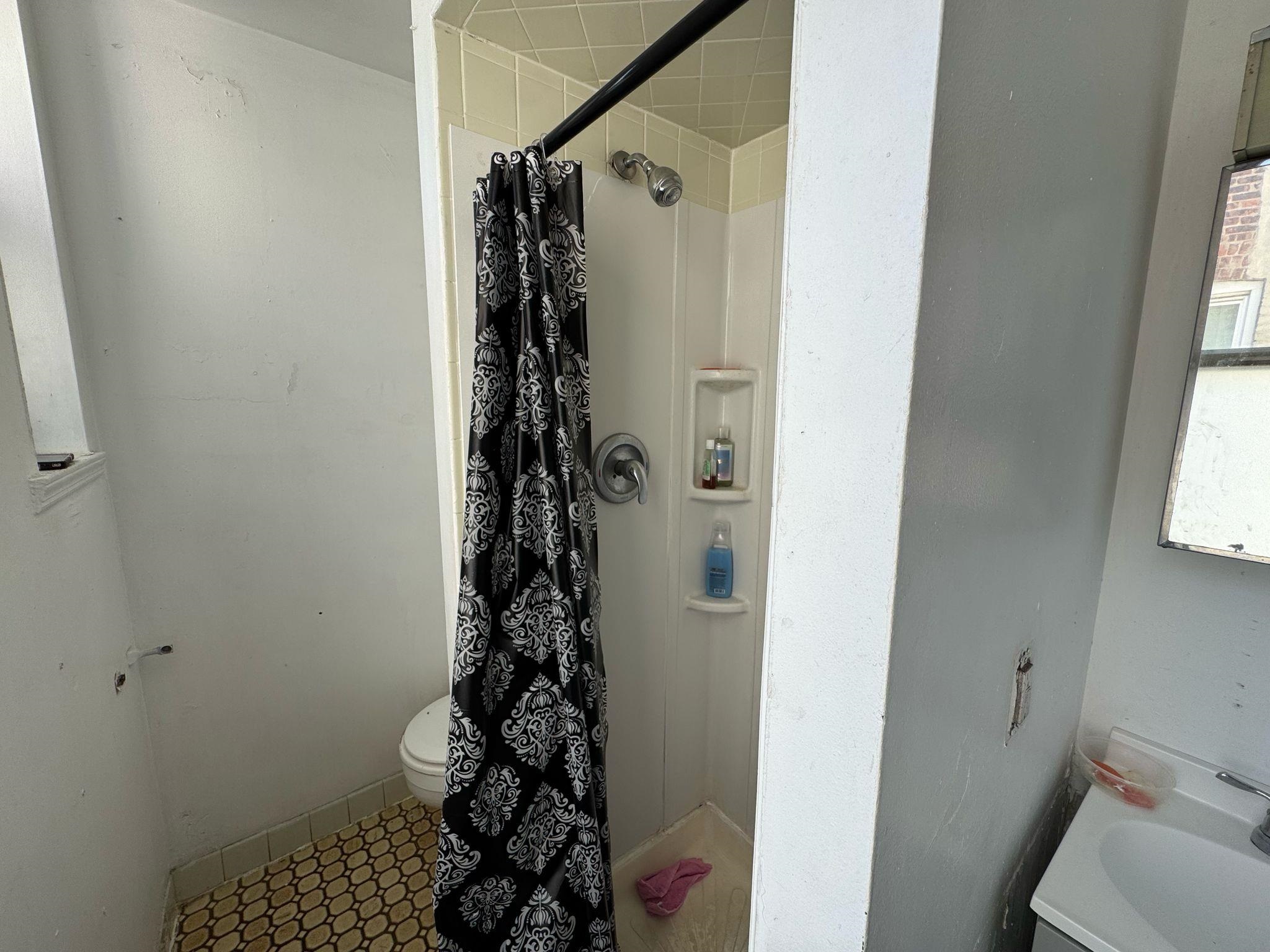 111 MALLORY AVE Unit: #7