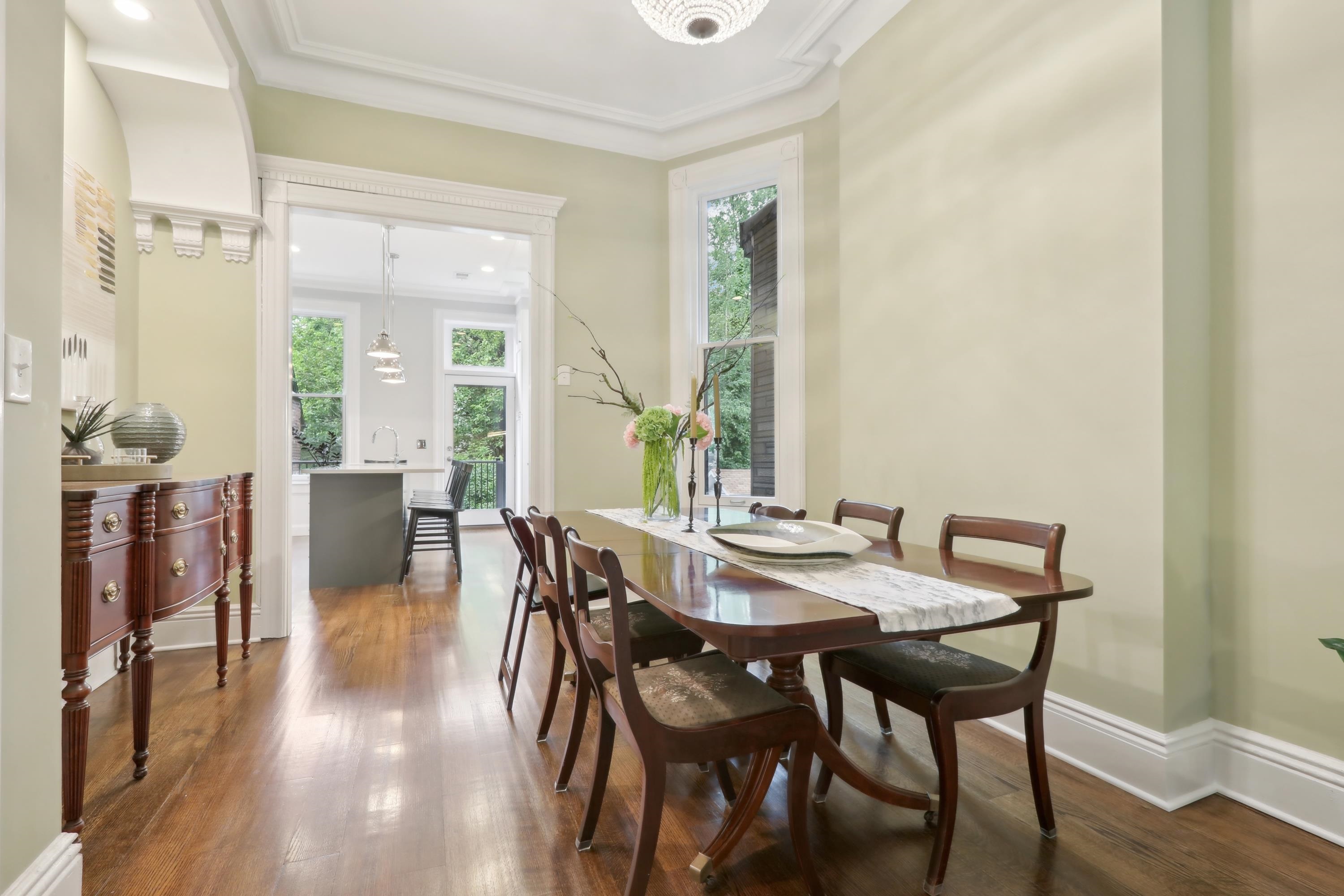 254 4TH ST