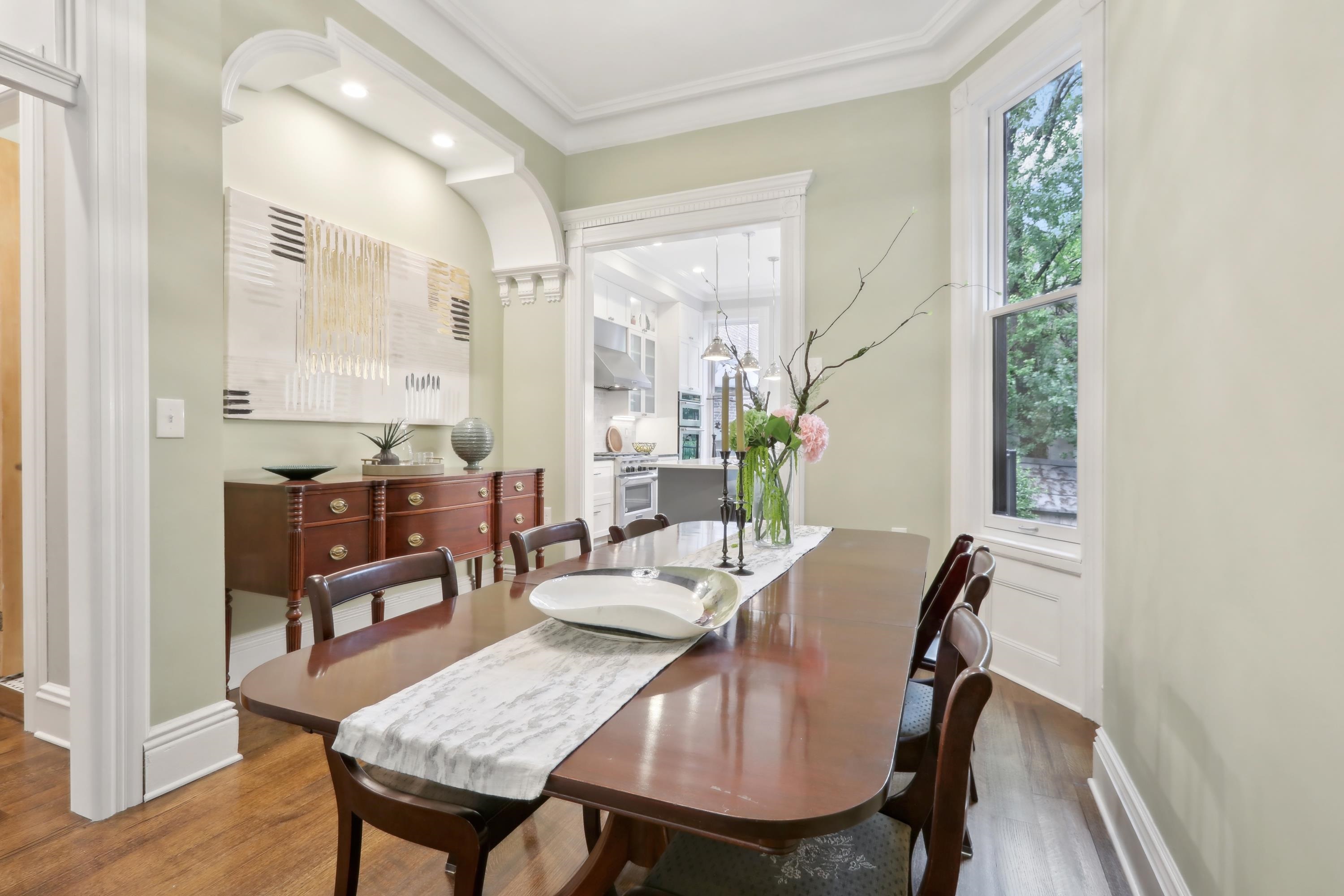 254 4TH ST