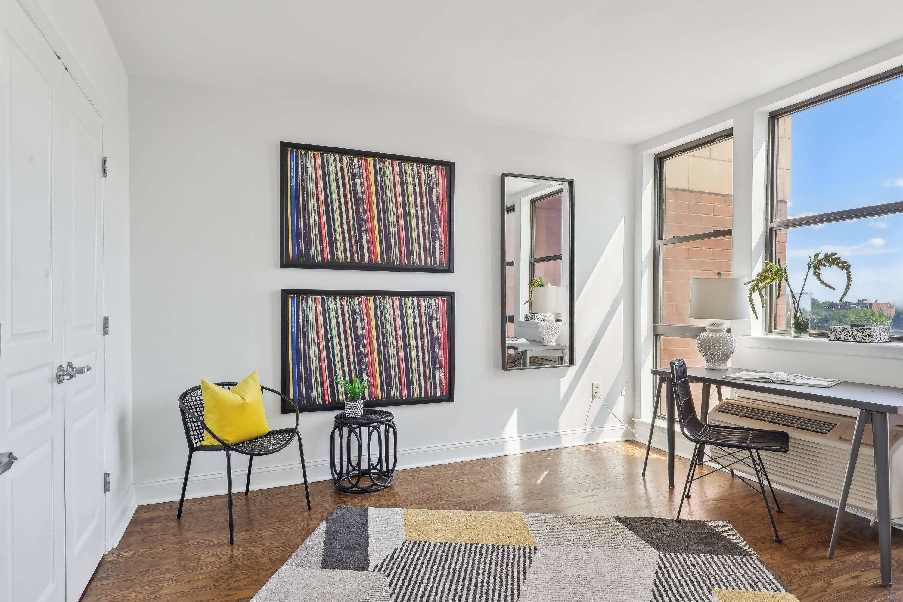 4301 PARK AVE Unit: 8B