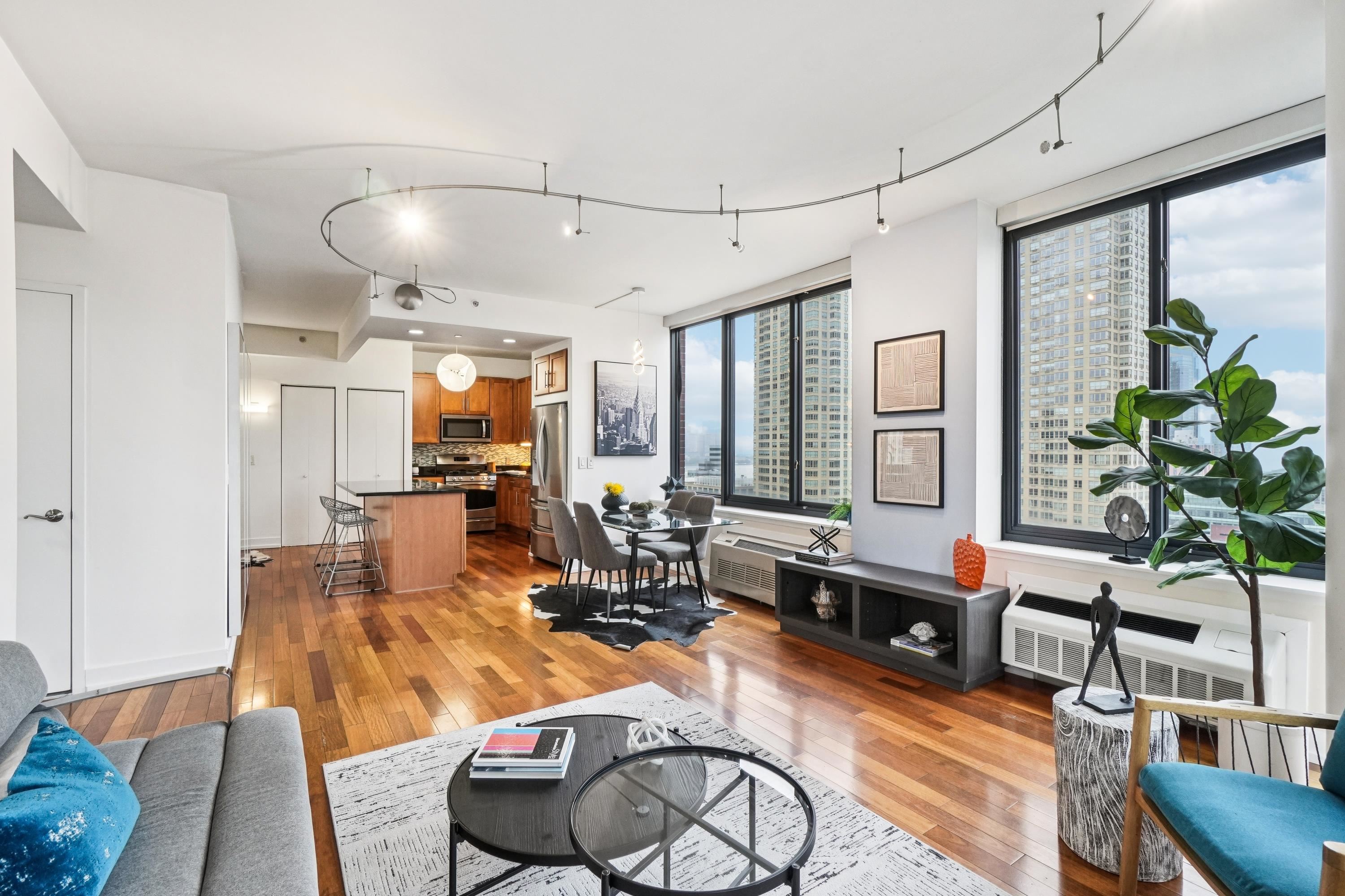 389 WASHINGTON ST Unit: 21a