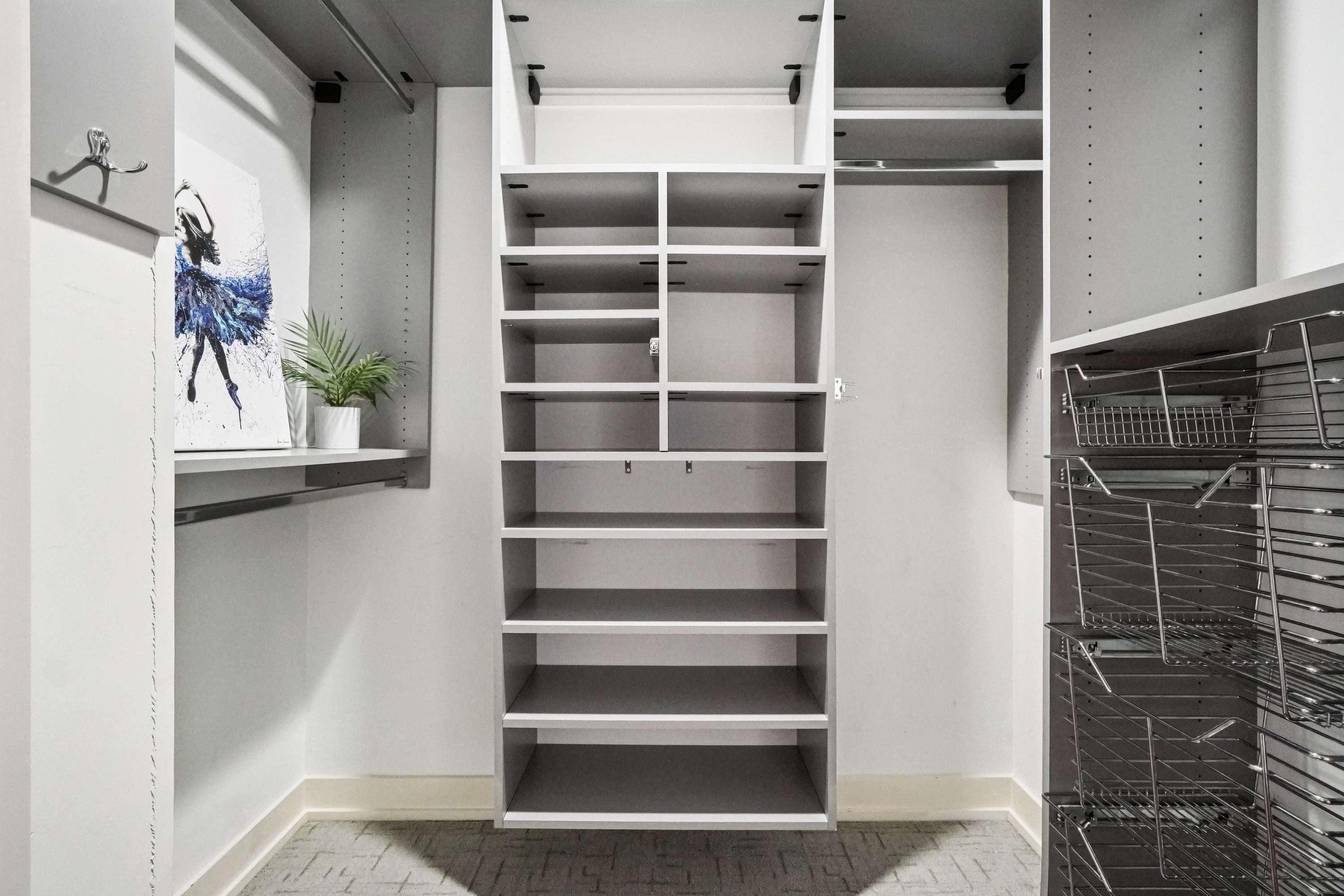 389 WASHINGTON ST Unit: 21a